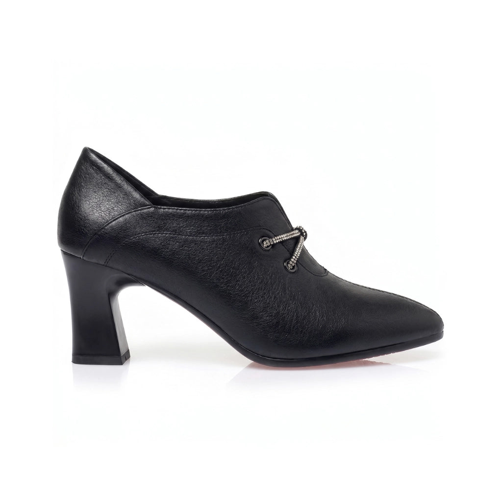 Eliza Vance Pointed Pumps
