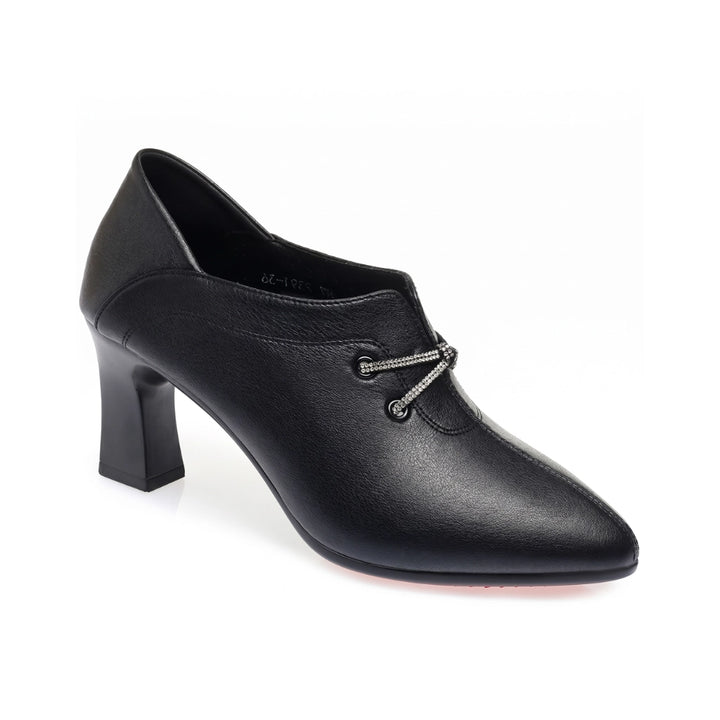 Eliza Vance Pointed Pumps