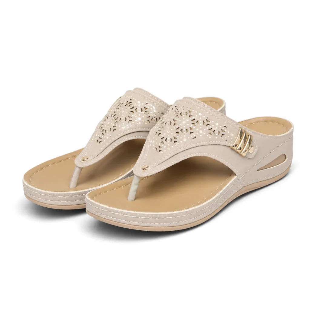 Arianna Platform Sandals - Color:White;Size:36