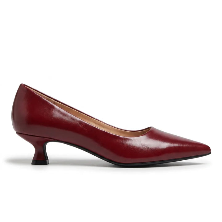 Women's Imogen Pointed Leather Pumps