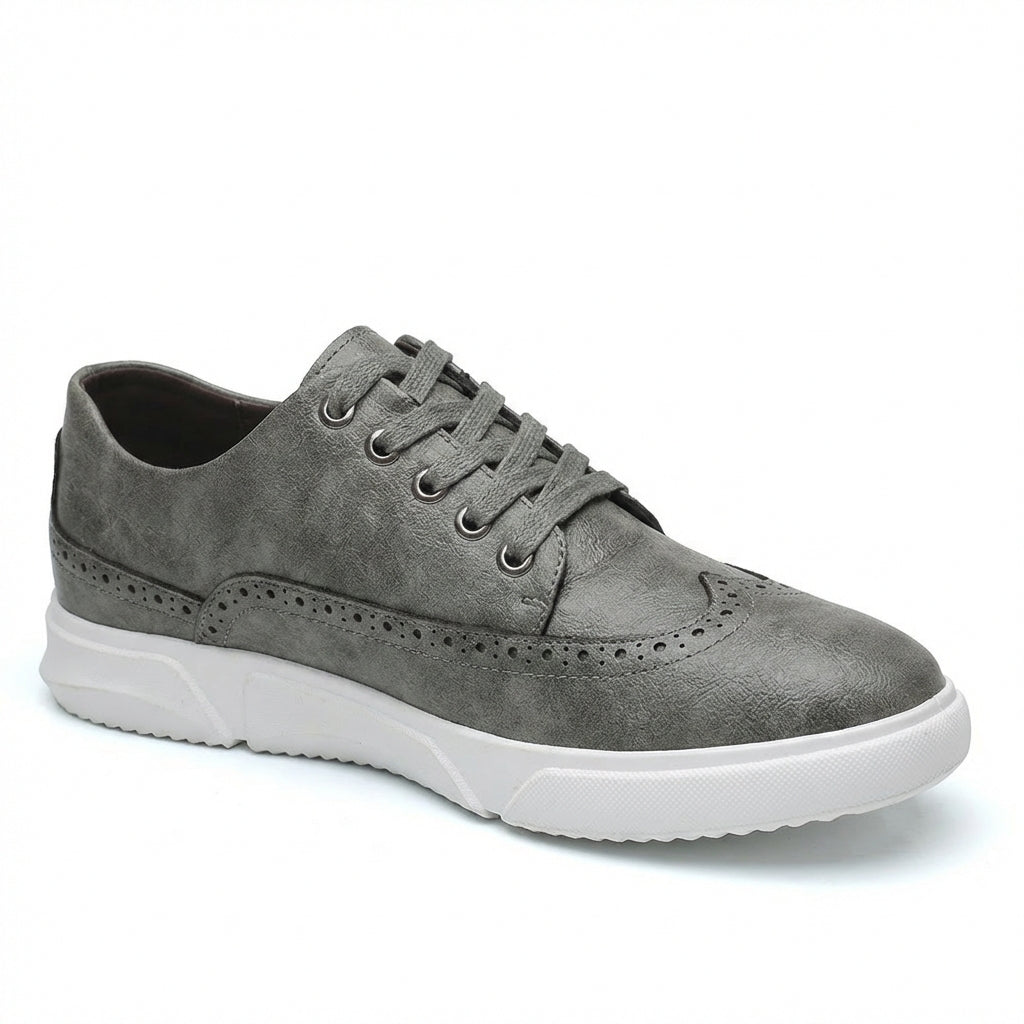 Lucas Bennett Court Sneakers