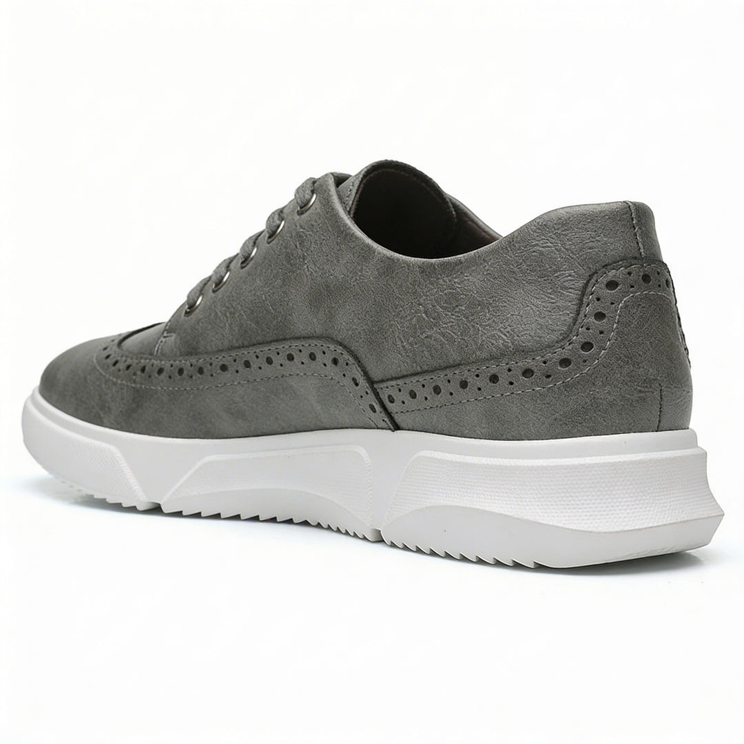 Lucas Bennett Court Sneakers