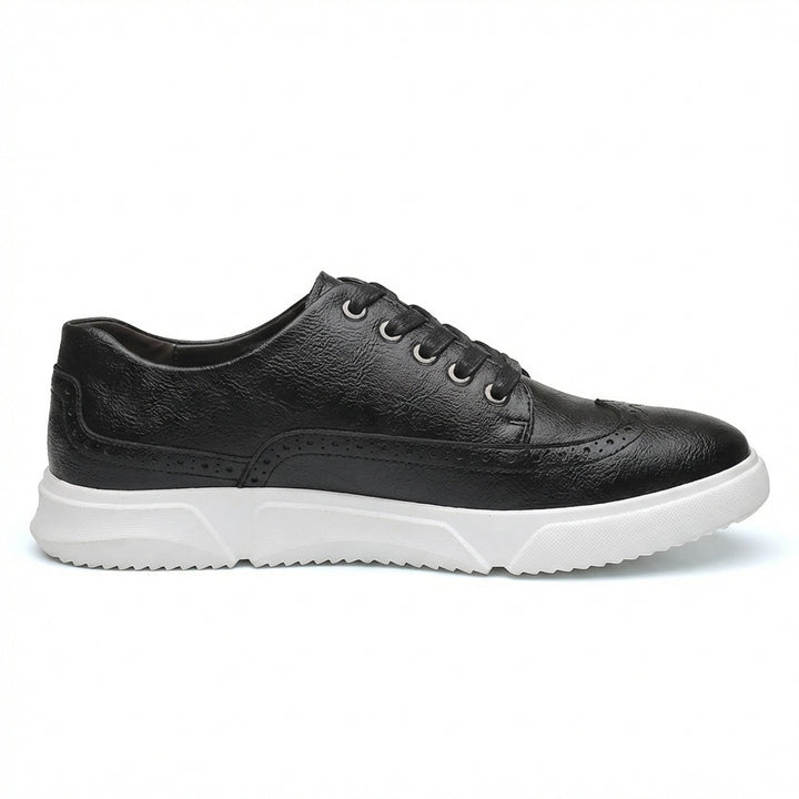 Lucas Bennett Court Sneakers