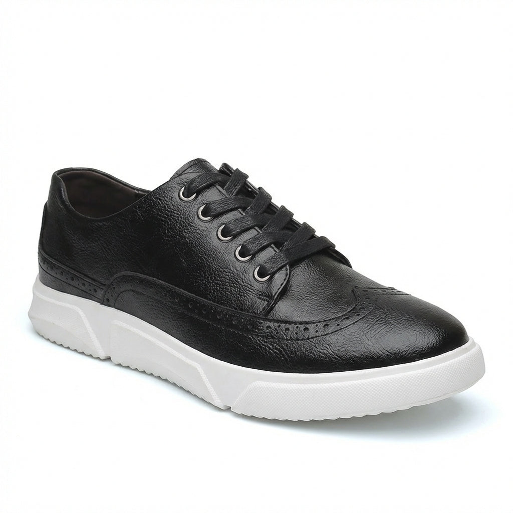 Lucas Bennett Court Sneakers