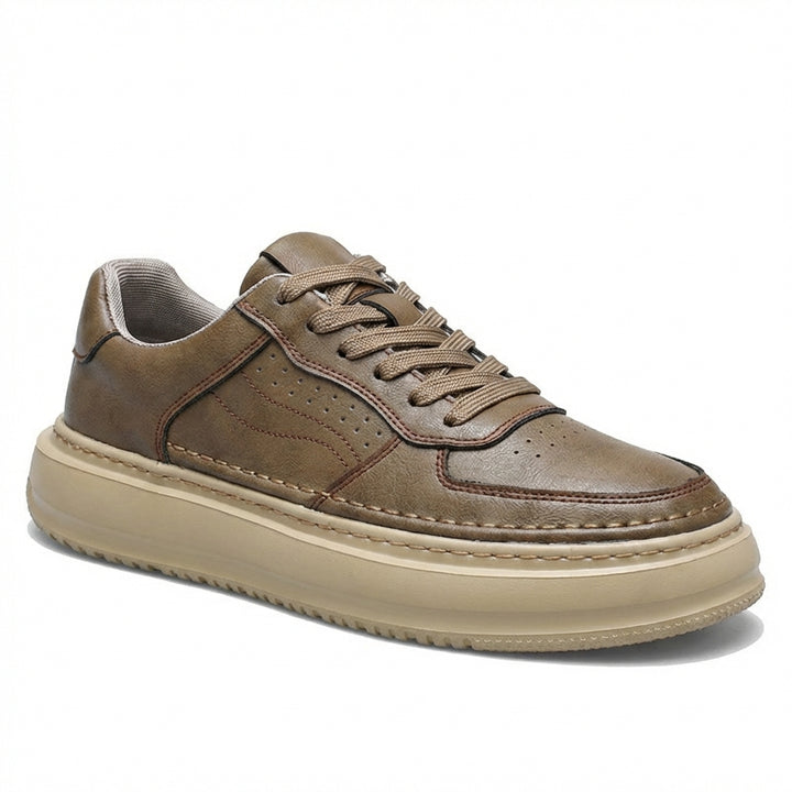 Elliot Hayes Low-Cut Sneakers