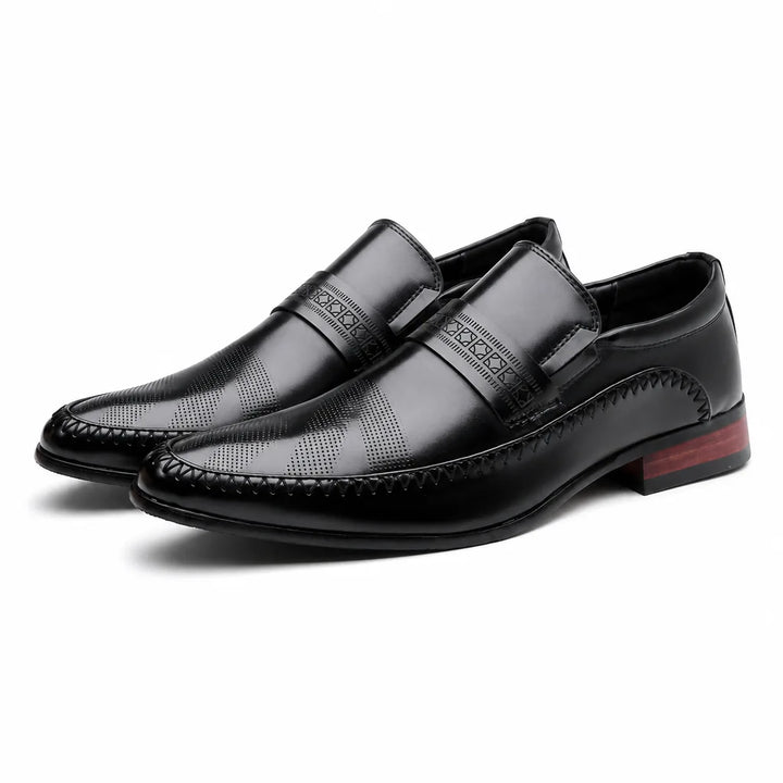 Men's Black Redgrave Pointed Toe Loafers