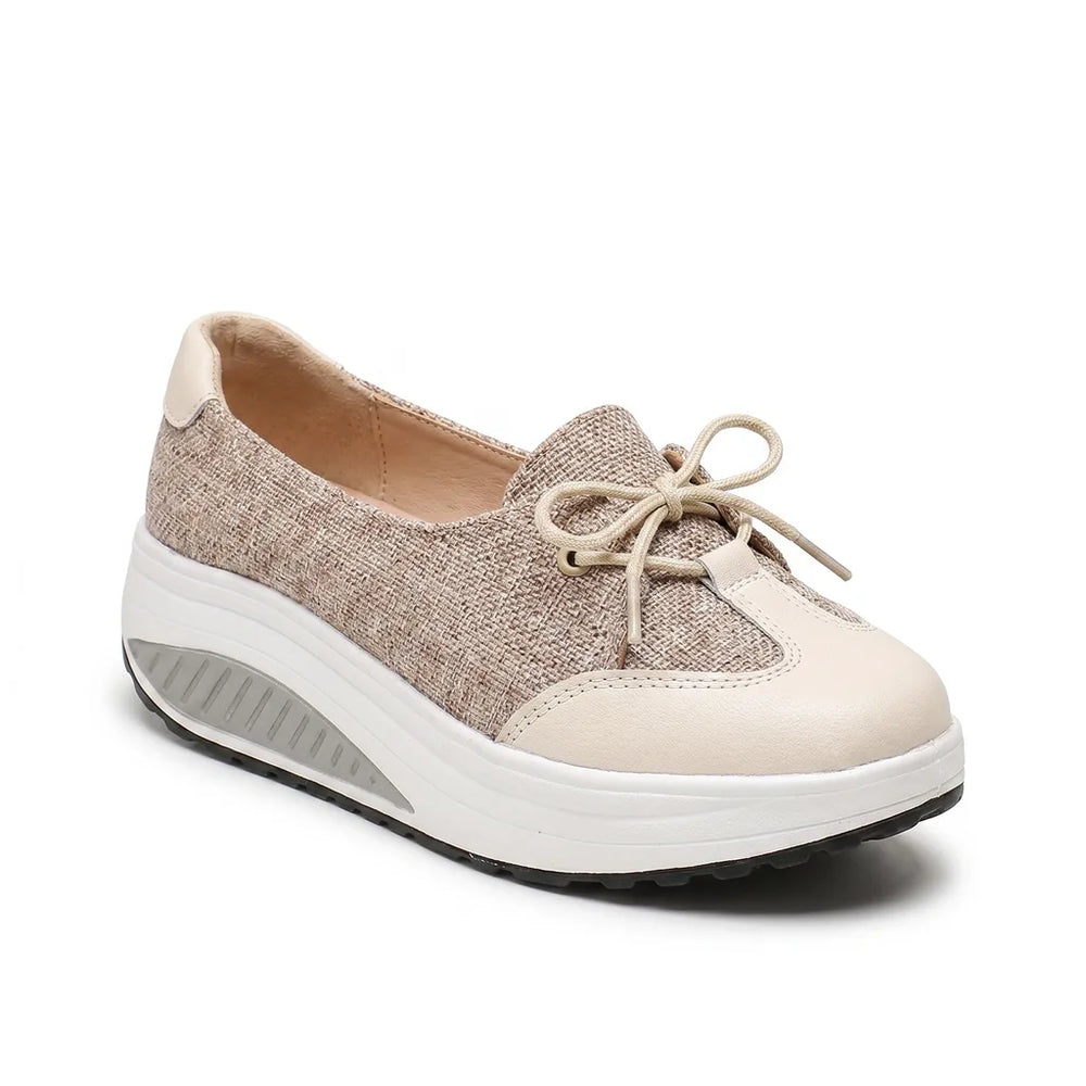 Women's Beige Huxley Colorblock Platform Sneakers