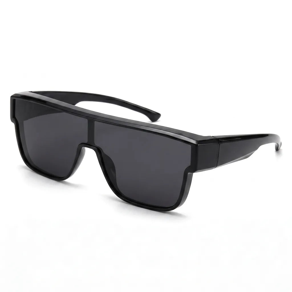 Lottie Oversized Square Shades - Color:Black frame/black