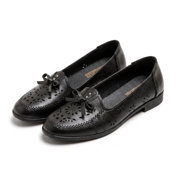 Naomi Moore Flats - Color:Black;Size:35